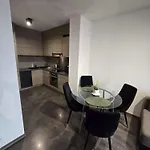 Near To The Wawel Castle With A Parking * Krakov