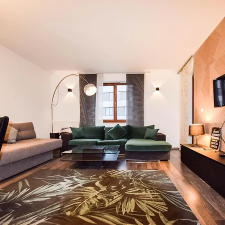 Апартаменты Near To The Wawel Castle With A Parking