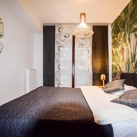 Near To The Wawel Castle With A Parking Krakow
